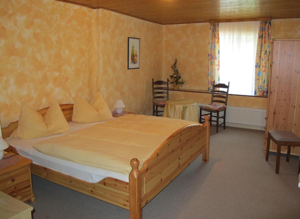 Hotel Garni Hauth Bernkastel-Kues Habitación foto